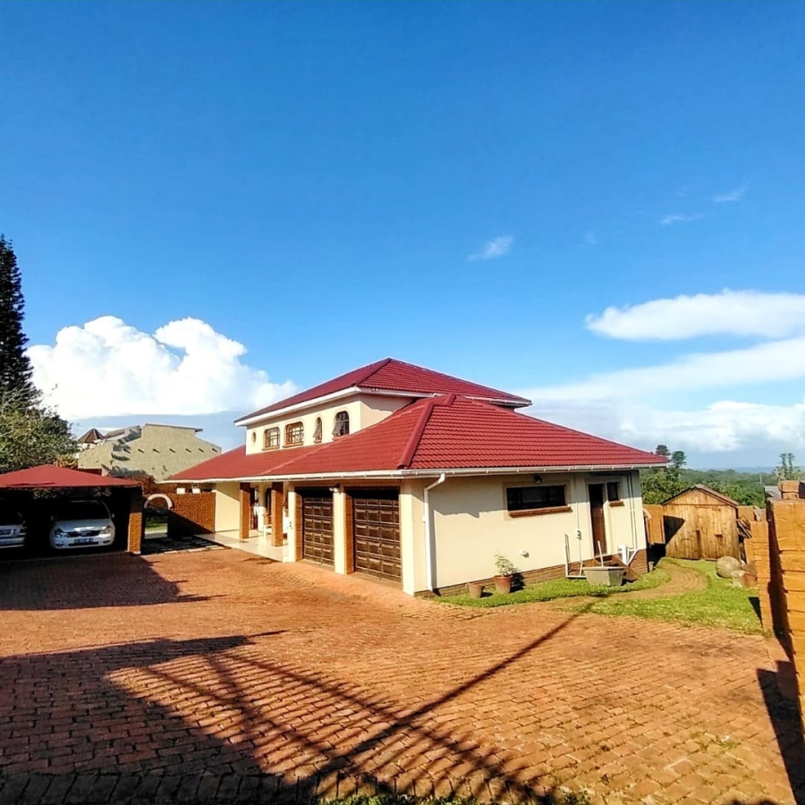 6 Bedroom Property for Sale in Baysville Eastern Cape